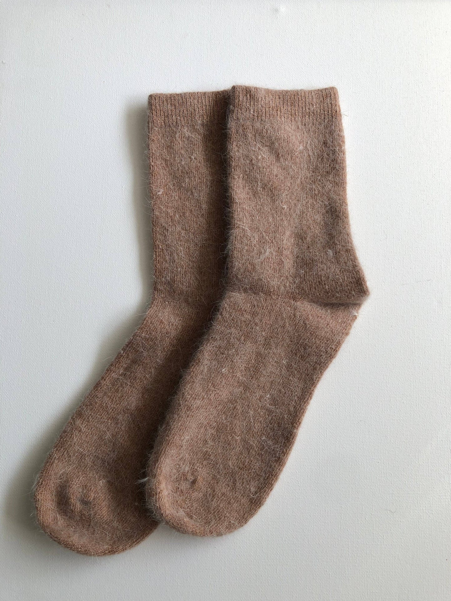 FLUFFY ANGORA SOCKS - neutral